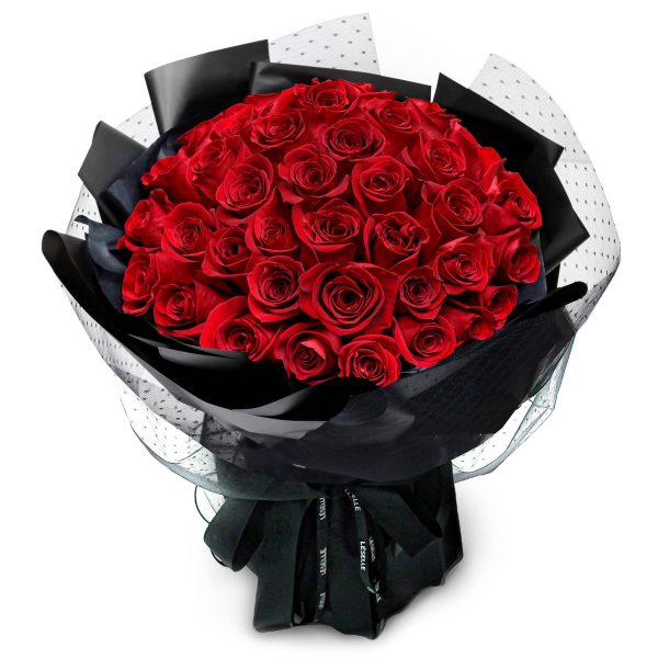 Fresh Flower Bouquet - Classic Red Roses (Black Wrapper) - 33 50 99 Roses Online Sale