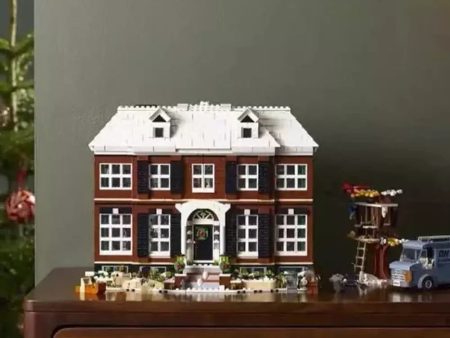 MOC  Compatible  Unofficial MOC 3955 Pcs 21330 Home Alone House Set with figures Model Building Blocks Bricks Educational toys Boy Kids For Cheap