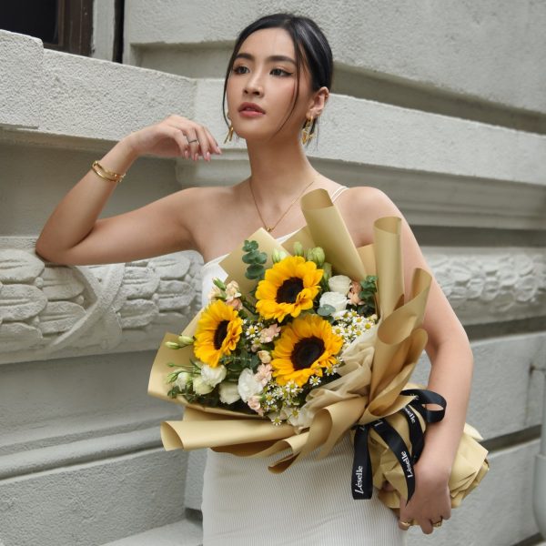 Fresh Flower Bouquet - Classic Sunflowers (L) Online Hot Sale